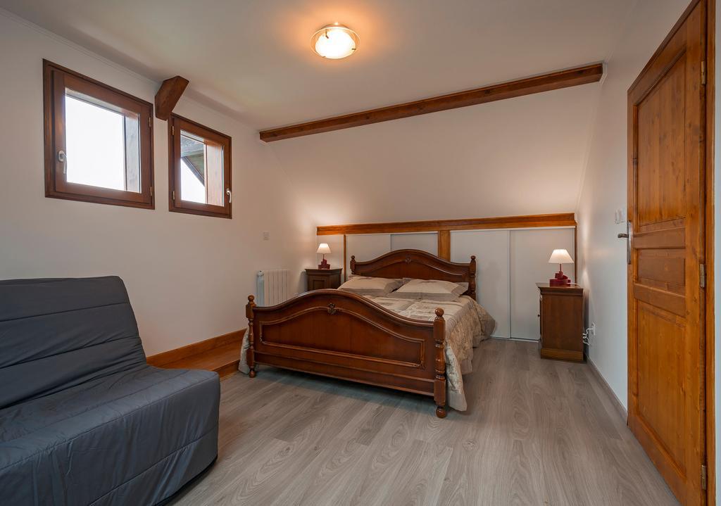 Le Carnival Bed and Breakfast Laval  Exterior foto