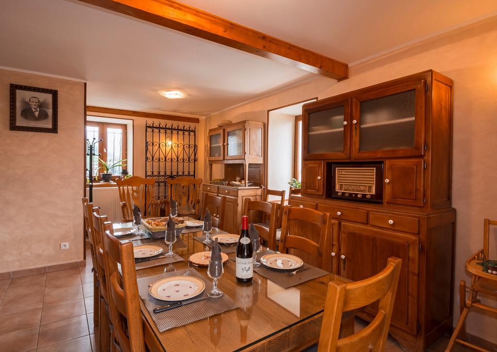 Le Carnival Bed and Breakfast Laval  Exterior foto