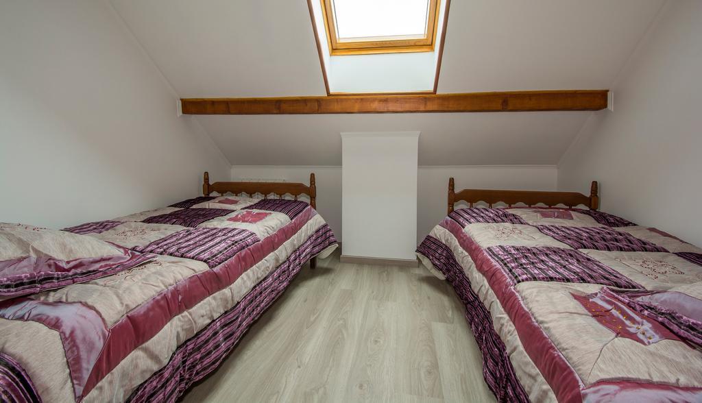 Le Carnival Bed and Breakfast Laval  Exterior foto